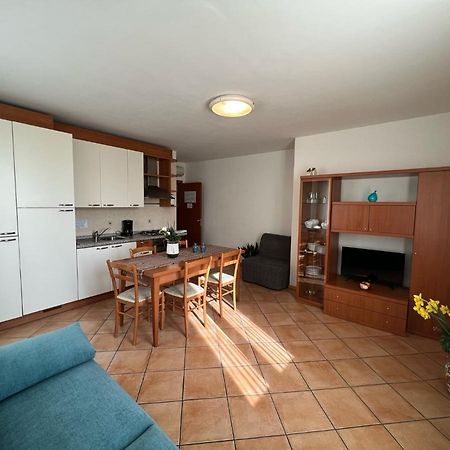 Appartamenti Baia Azzurra 6. Torbole Sul Garda Eksteriør billede