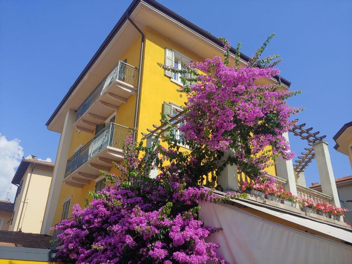 Appartamenti Baia Azzurra 6. Torbole Sul Garda Eksteriør billede