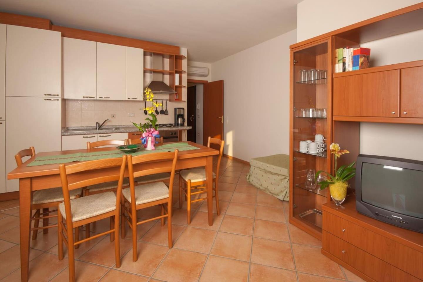 Appartamenti Baia Azzurra 6. Torbole Sul Garda Eksteriør billede